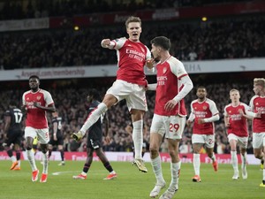 Turun Minum, Arsenal Unggul 2-0 atas Luton Town
