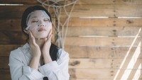 Sheet Mask buat Kulit Kusam atau Barrier Rusak? Ini Cara Bedain yang Tepat 