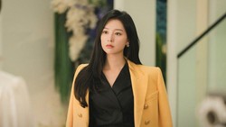 Staf Drakor Queen of Tears Dapat Amplop Hijau Berisi Bonus Rp 11 Juta