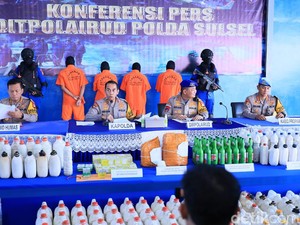 Polda Sulsel Tangkap 4 Pelaku Ilegal Fishing, Sita 111 Jeriken Bahan Peledak
