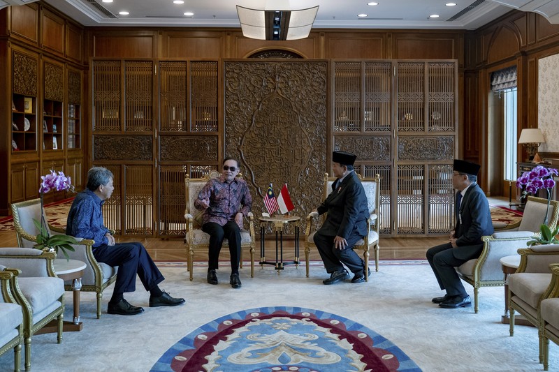 Menteri pertahanan Prabowo Subianto melanjutkan kunjunganya ke Malaysia untuk bertemu dengan Perdana Menteri Malaysia, Anwar Ibrahim. (Sosial Media X @anwaribrahim)