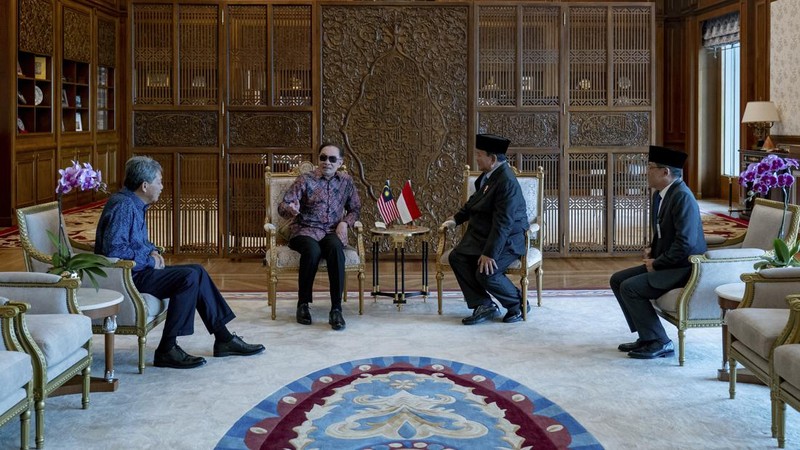 Menteri pertahanan Prabowo Subianto melanjutkan kunjunganya ke Malaysia untuk bertemu dengan Perdana Menteri Malaysia, Anwar Ibrahim. (Sosial Media X @anwaribrahim)