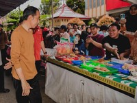 Jokowi Keliling Jambi! Cek Gudang Beras, Harga Pangan & RS