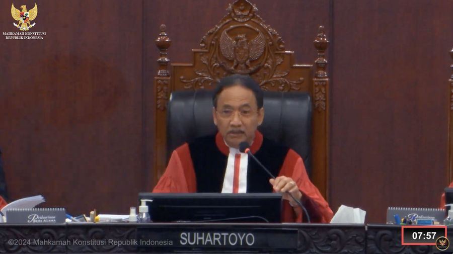 Sidang lanjutan kasus perselisihan hasil Pemilu Presiden & Wakil Presiden Tahun 2024 di Gedung Mahkamah Konstitusi pada Kamis (4/4/2024). (Tangkapan Layar Youtube Mahkamah Konstitusi RI)
