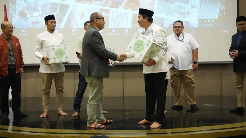 Bank Mega Syariah Berbagi Kebaikan (Dok Bank Mega Syariah)