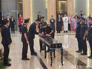 Lantik Reynhard Jadi Irjen Kumham, Yasonna Pesan Padamkan Isu Sebelum Viral