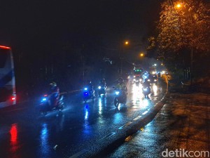 Jalur Nagreg Mulai Ramai Dilintasi Pemudik Malam Ini