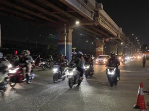 Lalin Kalimalang Bekasi Ramai Lancar Malam Ini, Pemudik Mulai Melintas