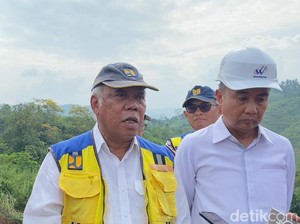Menteri Basuki Siapkan 2 Opsi buat Pemudik Usai Tol Bocimi Longsor