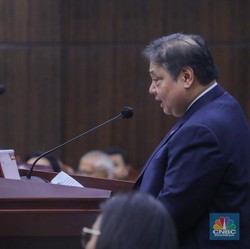 Airlangga Jawab Hakim MK: 4 Menteri Hadir atas Sepengetahuan Jokowi