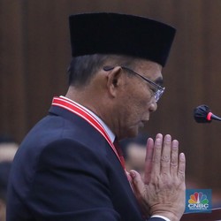 Hakim MK Tanya Tugas 'Aneh-aneh' Jokowi ke Menteri, Ini Kata Muhadjir