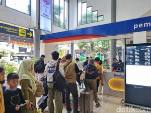 22 Ribu Penumpang Padati 3 Stasiun di Surabaya dan Malang H+3 Lebaran