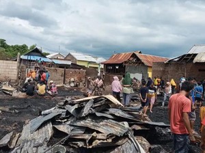Belasan Rumah di Sape Bima Terbakar, 9 Unit Rata dengan Tanah
