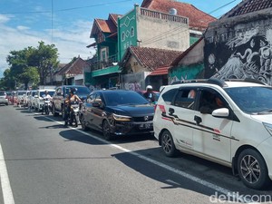 Jumlah Kendaraan Keluar Exit Tol Klaten Naik 2 Kali Lipat