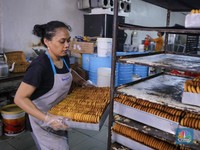 Berusia 50 Tahun Lebih, Ini Potret Toko Roti Legendaris di Jakarta