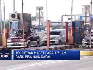 Video: Pemudik ke Sumatera Membludak, Butuh 7 Jam Naik Kapal di Merak