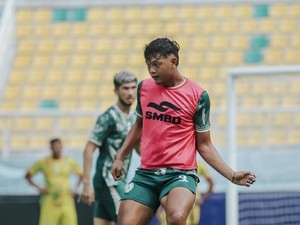 Laga Krusial PSS Vs Arema FC Sore Nanti, Ini Prediksi Susunan Pemain