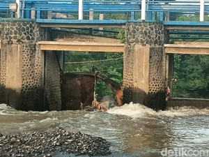 Debit Air Tak Terbaca Buntut Jebolnya Pintu Penguras Bendung Katulampa