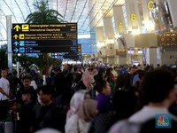 Mau Mudik Naik Pesawat? JKT-Padang Segini, ke Surabaya Tembus Rp5 Juta