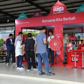 Potret Posko Siaga Telkomsel di Jalur Mudik Lebaran 2024