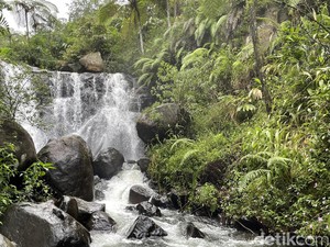 Curug Madi, Hidden Gems Asri di Bandung Timur