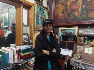 Herry Arnas: Dulu Pencipta Lagu Nike Ardilla, Kini Penjual Barang Jadul