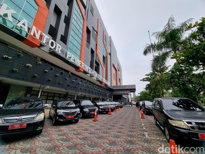 Mobdin Pemkot Surabaya Dikandangkan, Kendaraan Operasional Tetap Digunakan