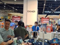 Diskon 50% + 20%, Transmart Diserbu Pembeli Baju Lebaran