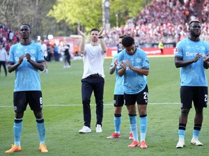Leverkusen di Ambang Juara, Alonso: Tenang, Tenang