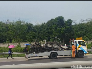 Polisi Ungkap Gran Max Terbakar di Km 58 Milik Warga Jaktim