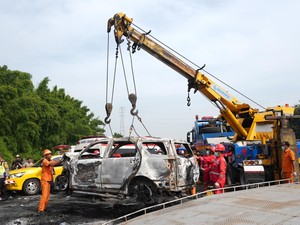 Polri Jelaskan Progres Identifikasi 11 Korban Kecelakaan Maut Tol Japek