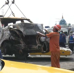 Kronologi Kecelakaan Maut GranMax di Tol Japek Km 58, 12 Tewas