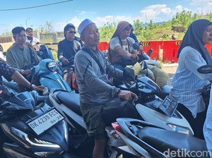 Warga Pulau Raas Sewa Motor untuk Mudik biar Terlihat Sukses