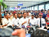Tahun Terakhir, Jokowi Lebaran di Jakarta & Salat Ied di Istiqlal