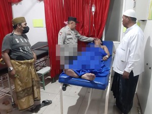 Pria di Jember Diarak Telanjang gegara Selingkuhi Istri Orang