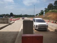 Imbas Macet di KM58, Jasa Marga Buka Tol Japek Selatan Gratis