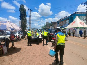 Antisipasi Macet Arus Mudik, Pasar Tumpah di Jalinsum Muba Pakai Sistem One Way