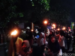 Lafaz Takbir Idul Fitri Beserta Waktu untuk Membacanya
