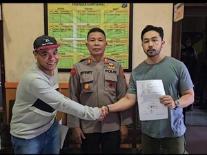 Viral Suami Antar Istri Hamil Ditantang Carok Jukir di Malang Berujung Damai