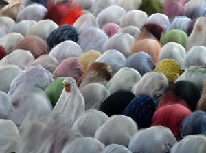 Bacaan Niat Salat Idul Adha 1445 H Lengkap dengan Tata Cara