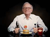 Soal Pencapaian Hidup, Buffett: Tulis Berita Kematian Anda Sendiri