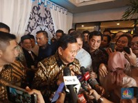 Prabowo Jawab Soal Pengganti Sri Mulyani: Masih Lamaaa!