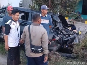 Mobil Tertabrak KA Saat Hendak Berlebaran di Brebes, Ibu-Anak Tewas