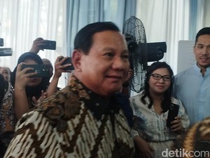 Prabowo Hadiri Open House Wakil Ketua DPR Dasco, Ada Didit