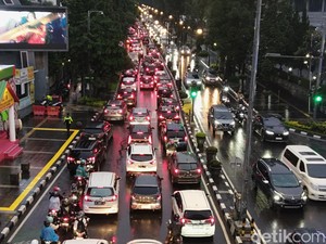 H+2 Lebaran, Kota Bandung Dikepung Macet!