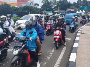 Lalin Macet, One Way Puncak Arah Jakarta Diberlakukan Sore Ini