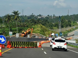 Perbaikan Tol Bocimi Terdampak Longsor Ditargetkan Rampung Akhir 2024