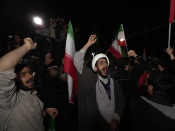 Jawaban Menohok Warga Iran soal Perang dengan Israel