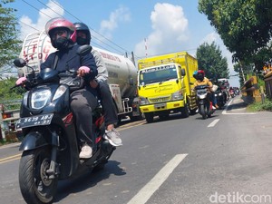 H+4 Lebaran, Arus Balik Jalur Arteri Bandar Kedungmulyo Jombang Ramai Lancar