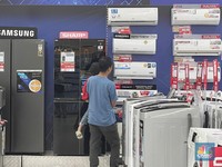 Gak Main-Main, Kulkas Didiskon Rp 4,4 Juta di Transmart Full Day Sale!